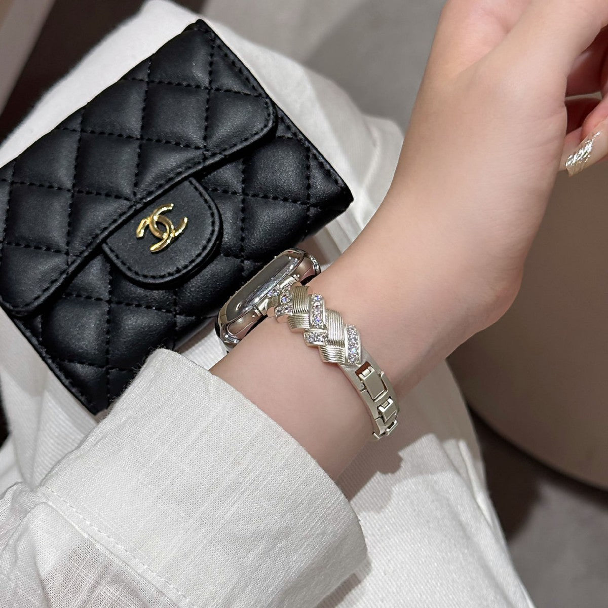 diamond-encrusted Apple Watch band for women